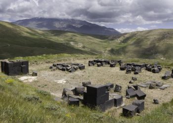 Schultz, Hakkari, and the Wild Kurd