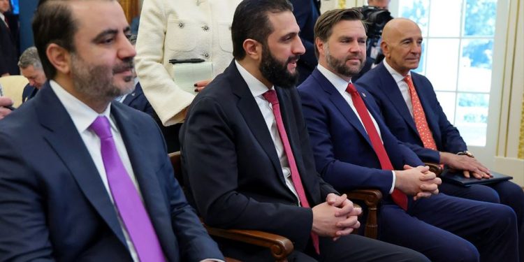 Hikumeta Şamê  û temenê “razîkirina hemûyan”