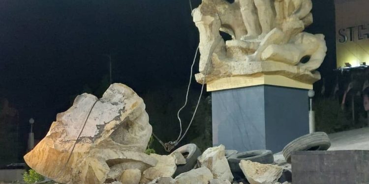 سوريا.. حرب على العقل والذاكرة