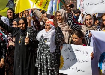 دمشق والإدارة الذاتية: بين القوة الأحادية وحق الاختلاف