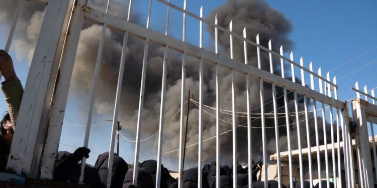 وول ستريت جورنال: مغامرة توم باراك غير الموفّقة