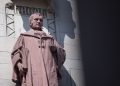 السر الهيغلي العظيم.. الدولة التسلطية وتأبيد الطائفية في المشرق